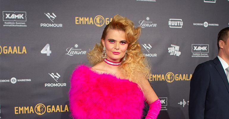 Erika VIkman
