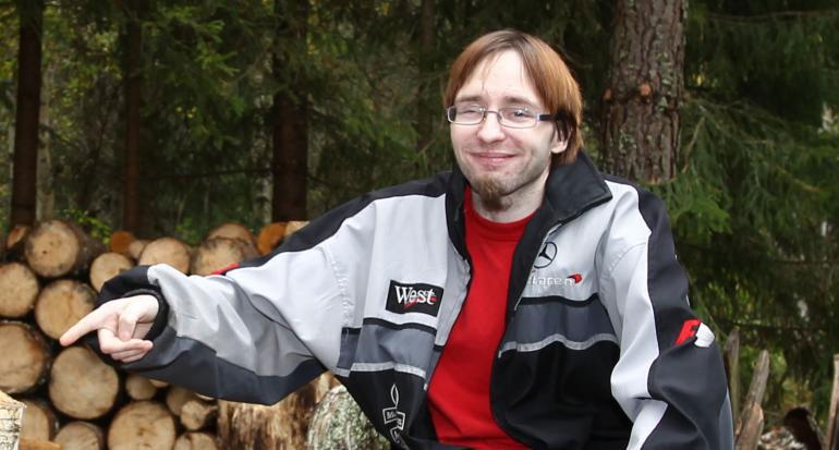 suhde vanhemman naisen kanssa suomalainen suhde vanhemman naisen kanssa suomalainen