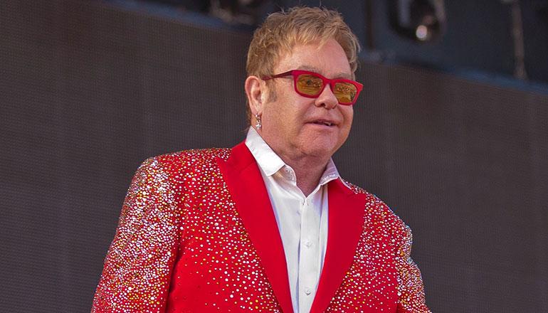 Elton John keikalla