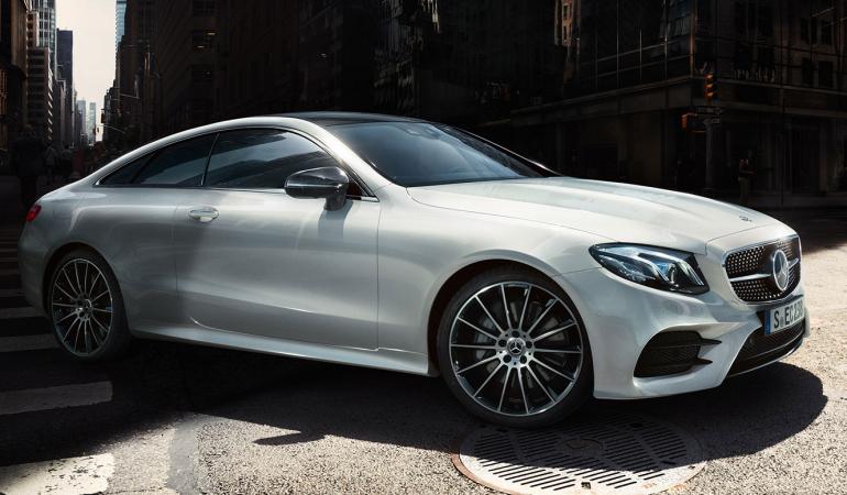 Mercedes-Benz E-sarjan Coupé näyttää tältä.