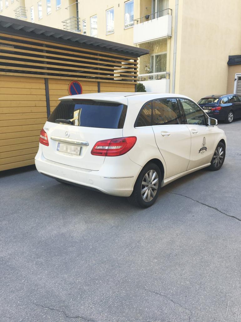 Jari Hedman pysäköi