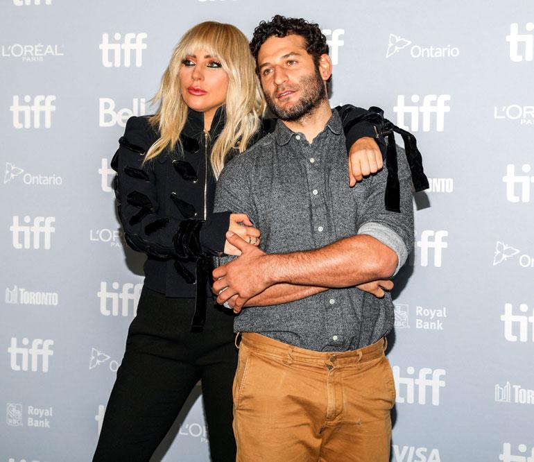 Lady Gaga ja Chris Moukarbeli Torontossa.