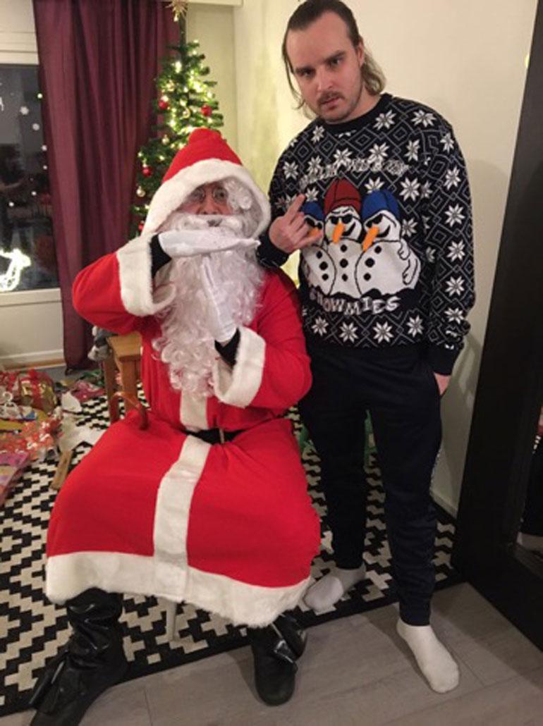 Esko Eerikäinen joulupukkina
