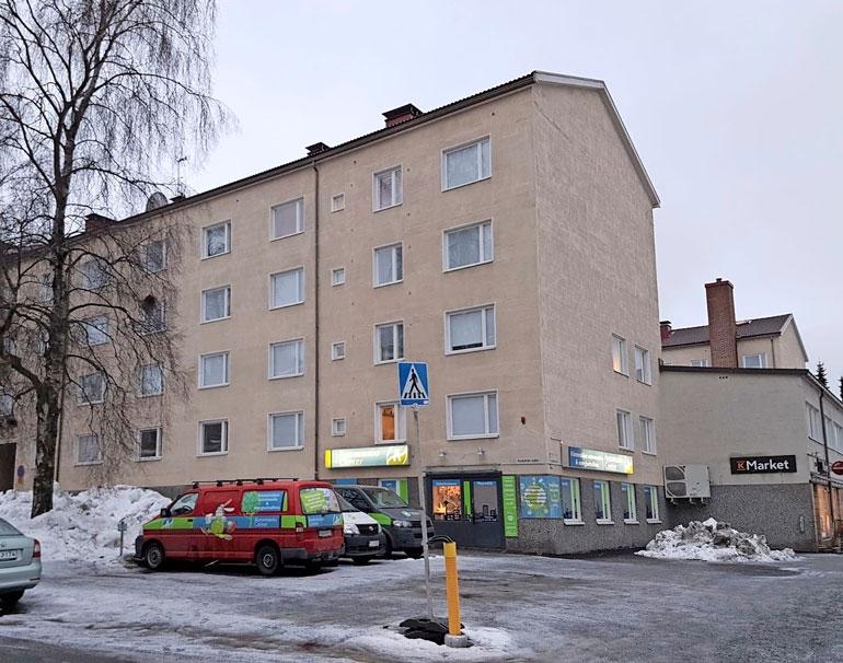 Otso asuu Tampereen Kalevassa, mistä on matkaa Hakametsän jäähalliin vain vajaat kaksi kilometriä.