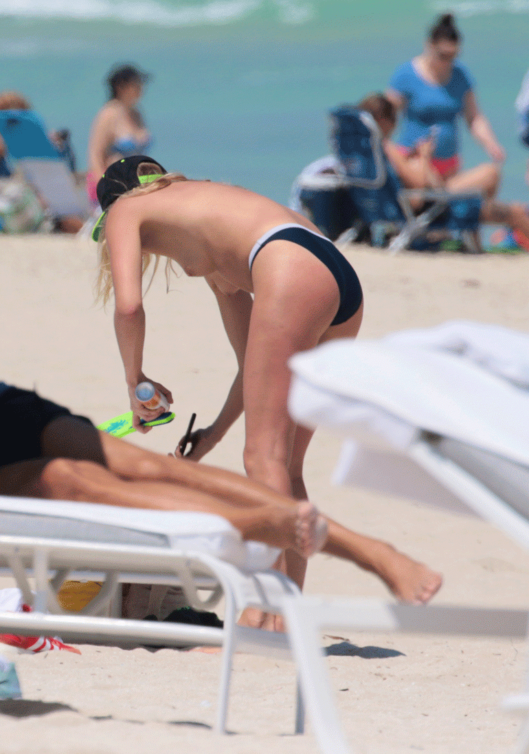 Jessica Hart.