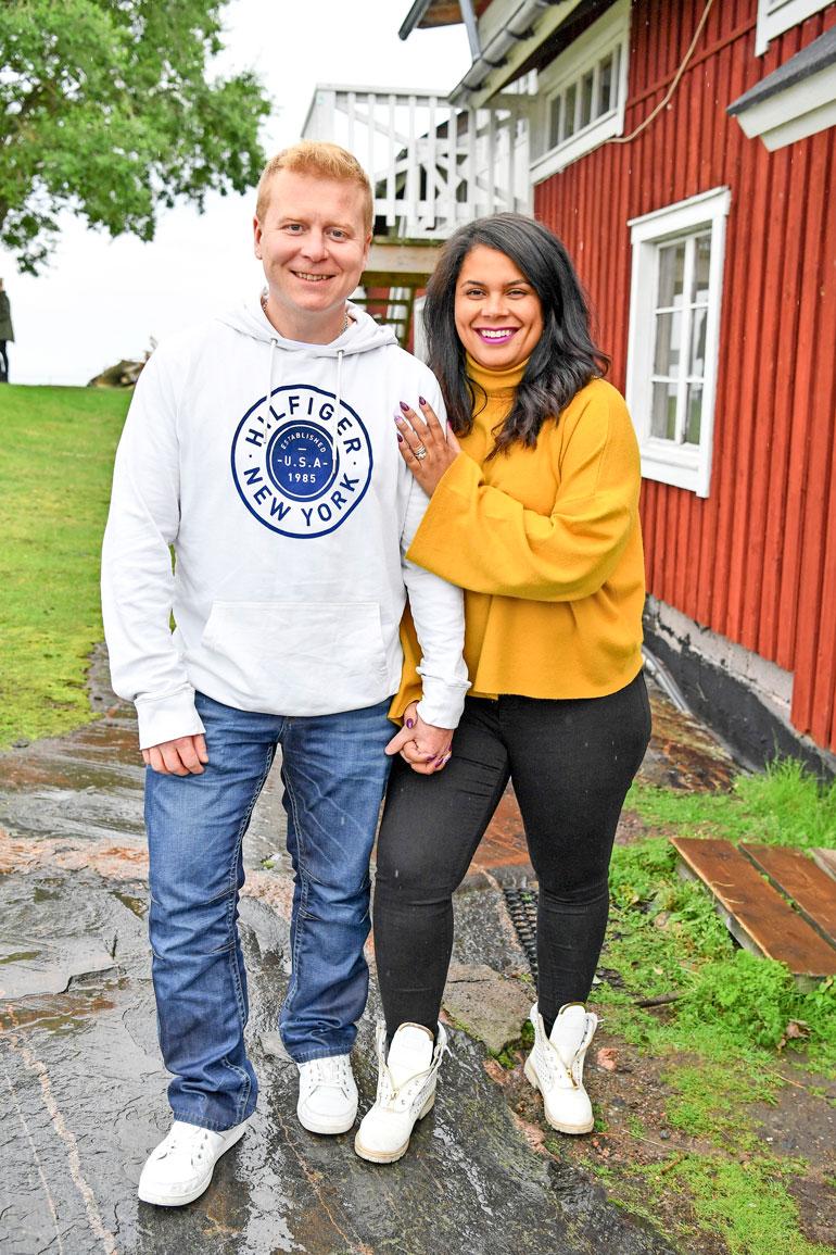 Sampo ja Minttu juhlivat tänä vuonna kuusivuotishääpäiväänsä.