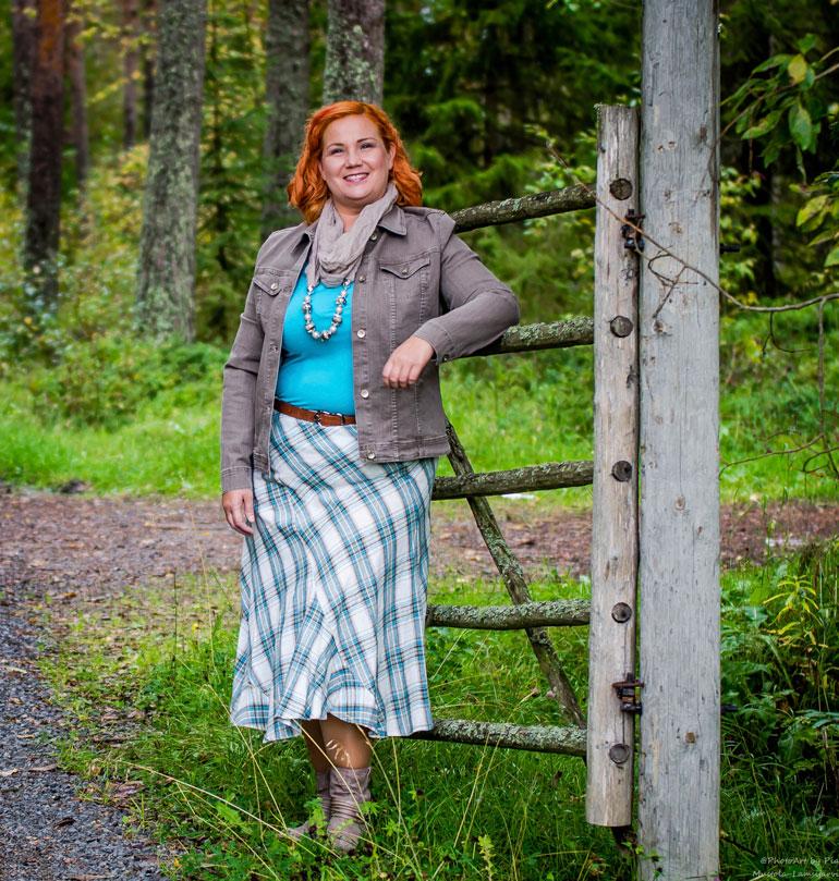 – Ennen jaksoin kävellä vain 400 metriä puiston ympäri, nyt juoksen pitkiä hikilenkkejä. Vedän myös lattari mix -tunteja, ennen 103 kg painanut Eija-Liisa kertoo.
