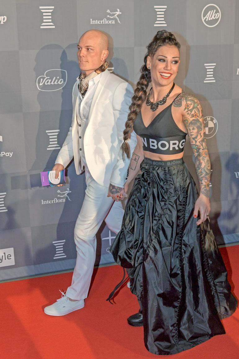 Niklas ja Eva juhlivat yhdessä Urheilugaalassa 2018.