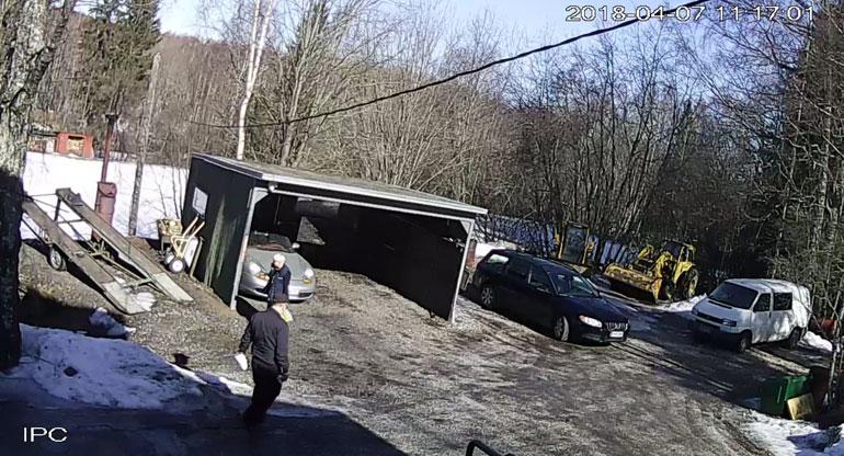 Poliisin valvontakamerakuvaa Satu Anderssonista
