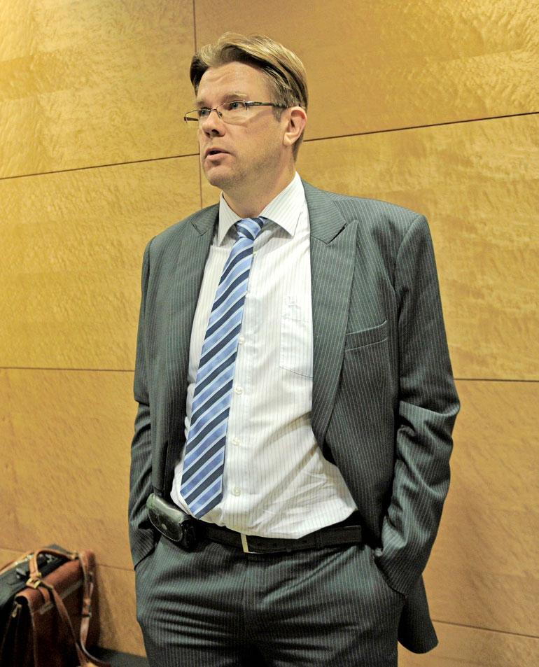 Syyttäjä Mika Appelsin nosti syytteet Raimo Anderssonin henkirikoksesta.