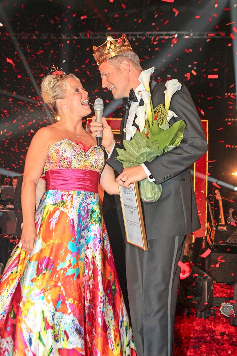 Heidi Pakarinen ja Kyösti Mäkimattila kruunattin vuoden 2013 tangokuninkaallisiksi.