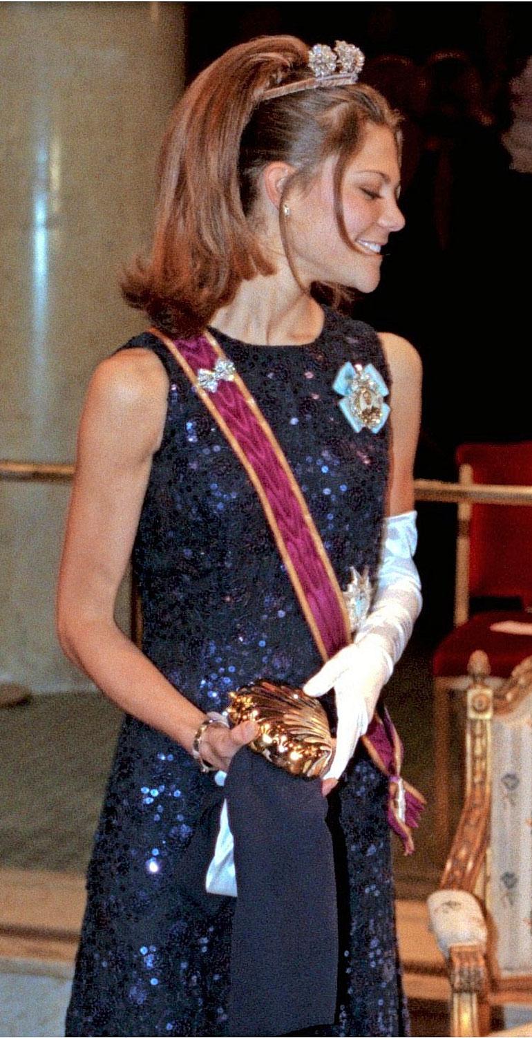 Prinsessa Victoria parantui anoreksiasta päästessään velvollisuuksista eroon vuodeksi matkattuaan Yhdysvaltoihin opiskelemaan.
