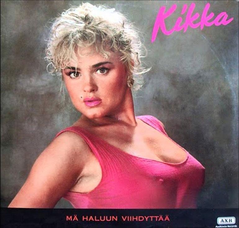 Mä haluun viih dyttää -musiikkivideo sementoi Ilen mukaan Kikan roolin eroottisena ylipapittarena ja uutena, rohkeana naisartistina Suomessa. Videolla Kikan pinkeä toppi paljasti rinnan, ja kohu oli valtava.