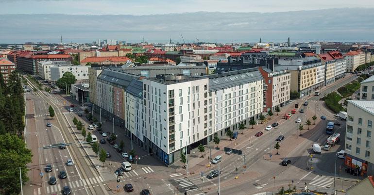 Jannin ja Joelin uusi koti on rakennettu vain parisen vuotta sitten.