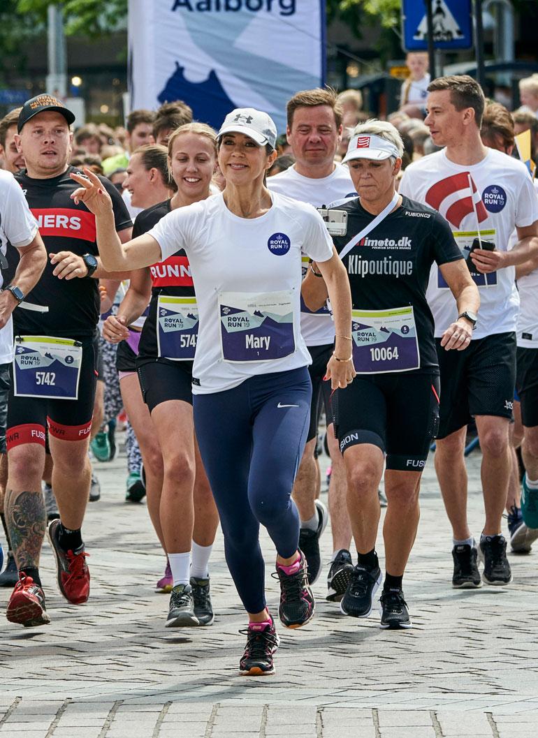 Prinsessa kampanjoi väkivaltaa vastaan.