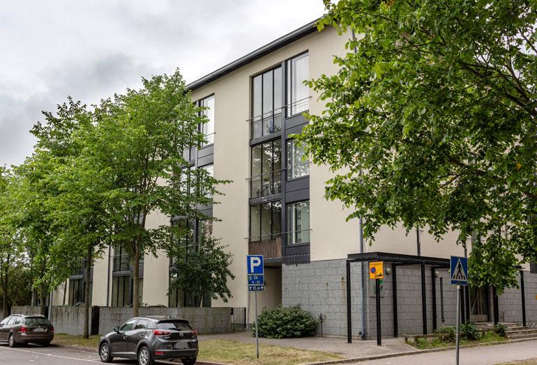 Hennan ja Jarkon uusi koti sijaitsee Helsingin Herttoniemessä.
