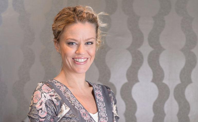 Milla Alftan on nähty myös tv-ohjelmissa sisustussuunnittelijan roolissa.