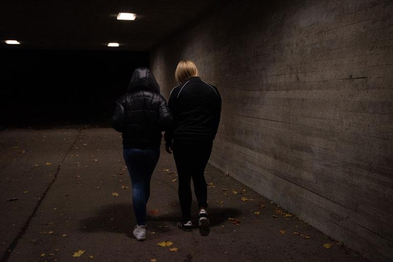 Mirkku ja Heidi halusivat kertoa tarinansa vakuututtuaan, ettei lastensuojelu pysty suojelemaan alaikäisiä. Karkaamisia kun ei pystytä estämään.