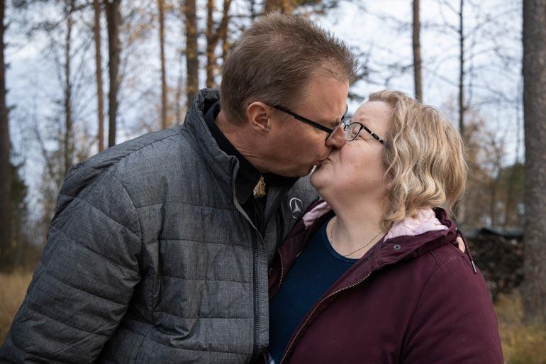 Dating mies 25 vuotta vanhempi kuin minä