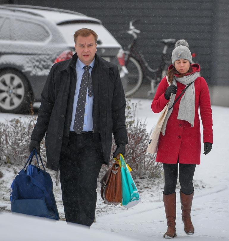 Antin haukankatse narautti salakuvaajan alta aikayksikön.