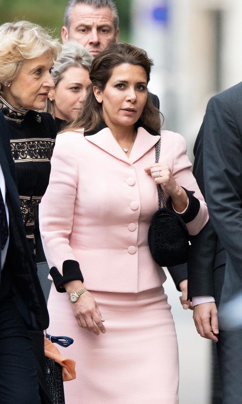 Prinsessa Haya nähtiin pitkästä aikaa julkisuudessa oikeudenkäynnin alkaessa. Tuomion uskotaan ratkeavan vielä ennen vuodenvaihdetta.