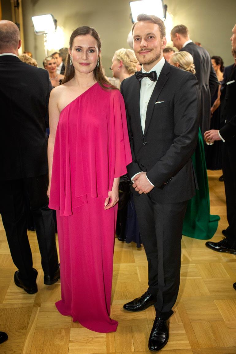 Sanna ja puoliso Markus Räikkönen Linnan juhlissa vain muutamaa päivää ennen pääministeriksi valitsemista.