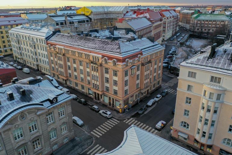 Pääministerin koti on todellinen arvokohde. Neliöhinnat alueella kipuavat helposti yli 7 500 euroon.