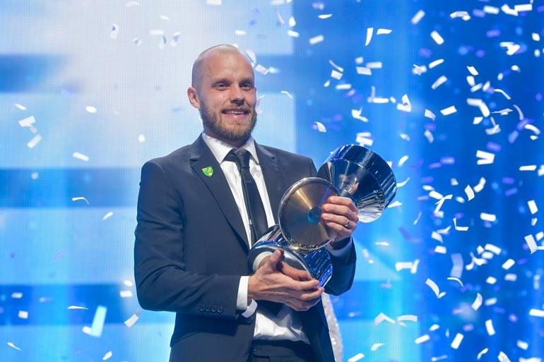 Teemu Pukki valittiin Vuoden urheilijaksi Urheilugaalassa.
