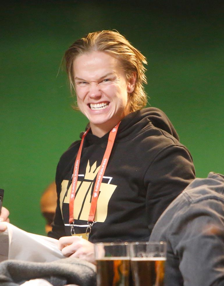 Petteri poseerasi marraskuussa Seiskan paparazzille.