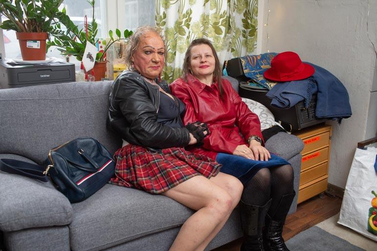Yllätys oli melkoinen, kun Romu raahasi studiolle uuden rakkaansa. – Hän on Heidi Kotkasta ja ajattelimme illalla jörniä hotellilla!