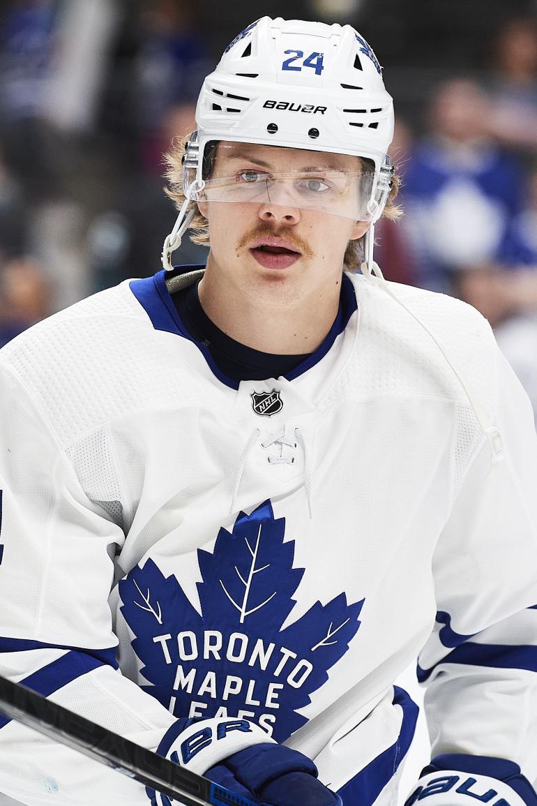 Viimeiset viisi kautta Toronto Maple Leafsia edustanut Kasperi Kapanen on jälleen Pittsburgh Penguinsin mies. Kuopiolaiselle on luvassa isoa tonttia teräskaupunkilaisten kokoonpanossa.