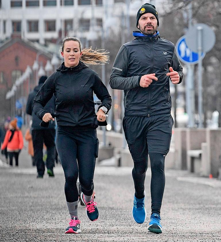 Martina Aitolehti ja Hannu Pikkarainen