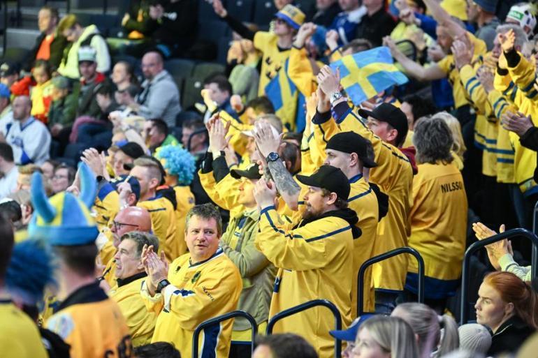 Ruotsalaiset eivät enää muistele nöyryytyksiä, vaan uskovat täysillä omiensa voittoon.