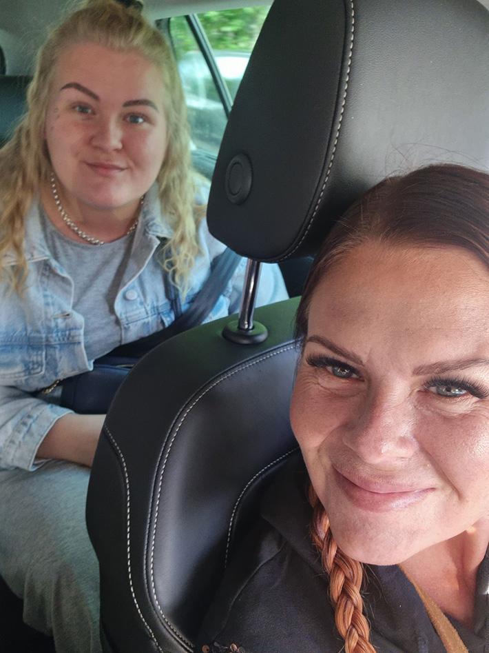 Suvi Pehkonen ja Mira-tytär