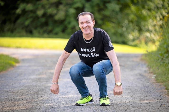 Tapsa haaveilee lapsenlapsista. – Omat lapseni ovat jo yli 30-vuotiaita. Nyt jaksaisin kontata pienten kanssa, uudella lonkalla se onnistuu.