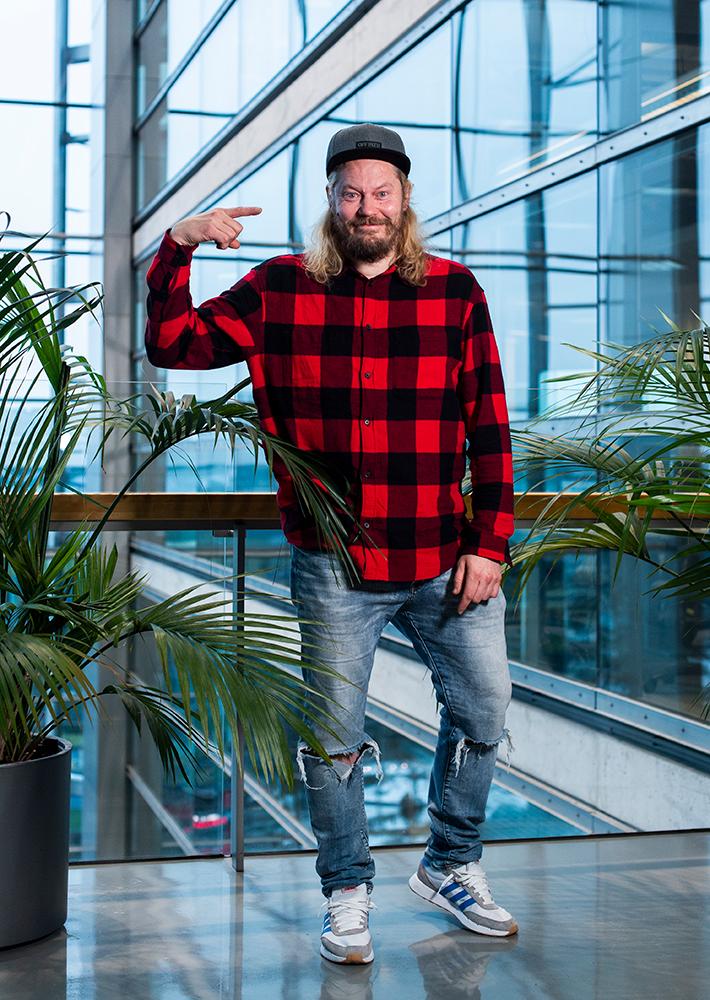 Reeo voitti Big Brotherista itselleen huiman 30 000 euron potin. Reeon mukaan summa kuluu muun muassa perheen kanssa matkusteluun sekä hänen 50-vuotisjuhlien järjestelyyn.