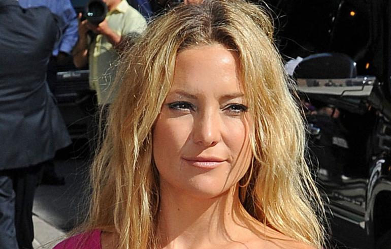 Oho, Kate Hudson värjäsi tukkansa pinkiksi - hot vai not?