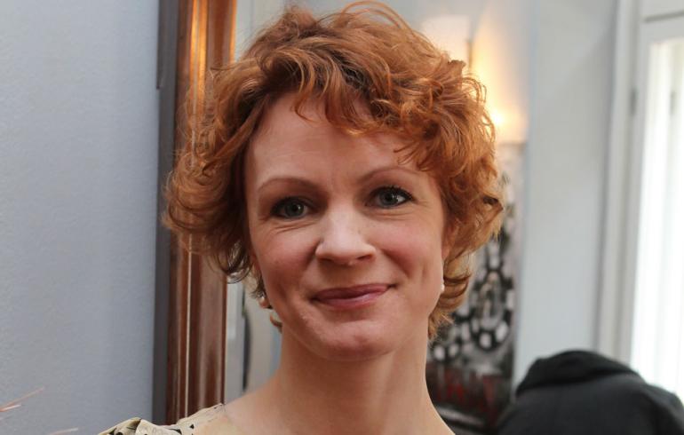 Minna Haapkylä ja Joanna Haartti porhalsivat hipsterifestareille skootterilla - kuva!