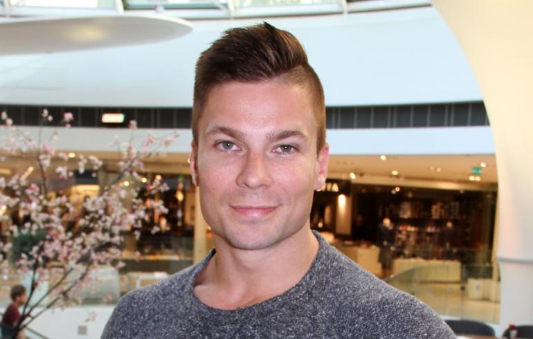 seksikäs alasti teini porno