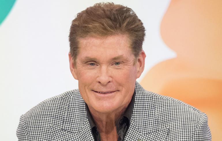 David Hasselhoff kihlasi nuoren rakkaansa: Koin olevani hänelle liian vanha!
