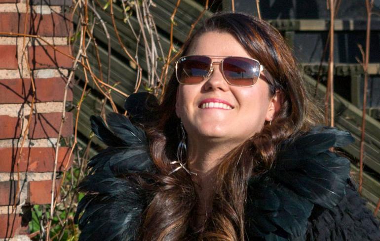 Saara Aalto pohtii Britannian paparazzikulttuuria: Miten minun pitäisi käyttäytyä?
