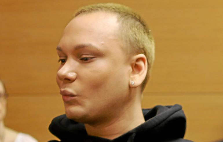Tosi-tv-kasvon kimppuun hyökättiin: motiivina homoviha!