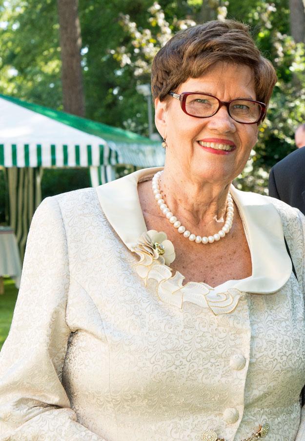 Kansanedustaja SirkkaLiisa Anttila hipoo ennätystä Seiska