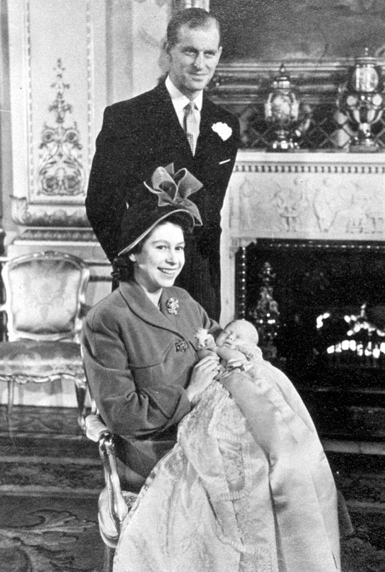 Prinssi Charles Philip Arthur George syntyi 14.11.1948 Buckinghamin palatsissa.