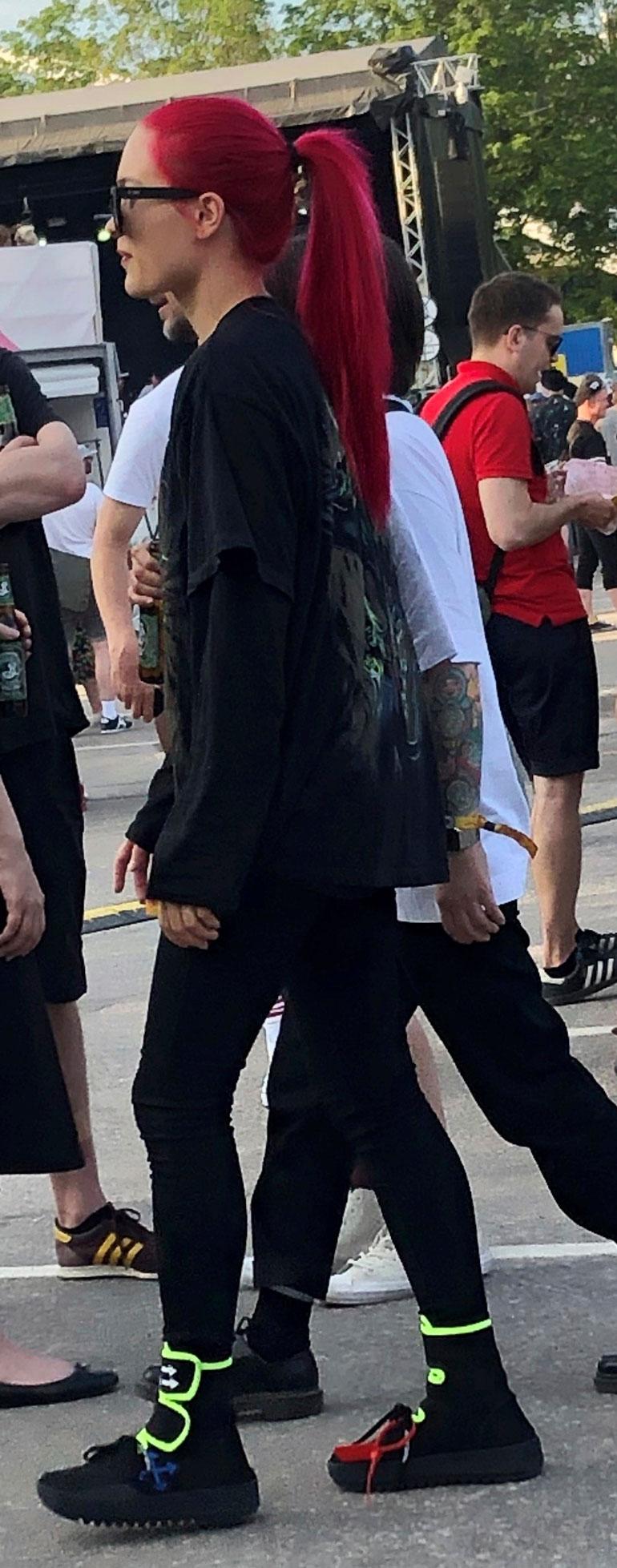 Sanni hyöri ja pyöri.