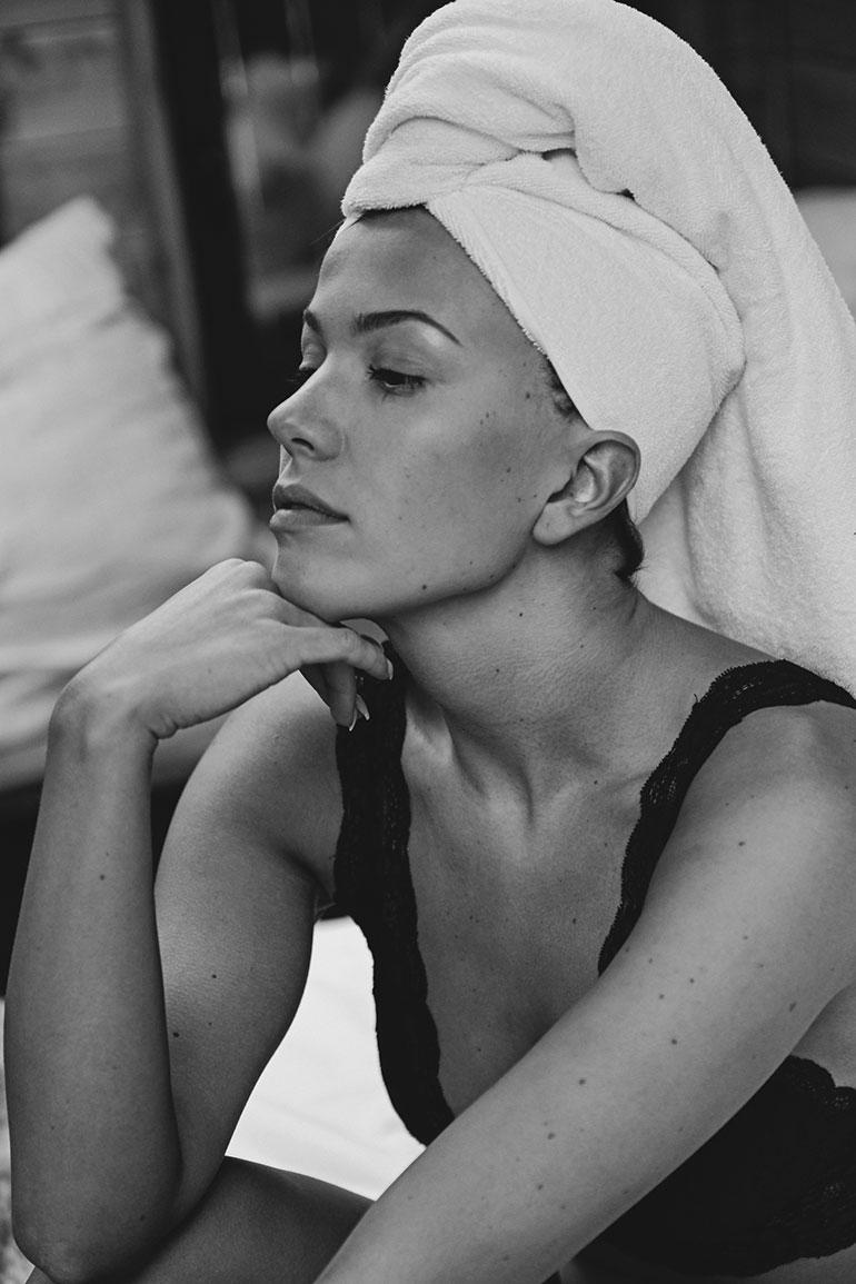 9. Aino Aaltonen