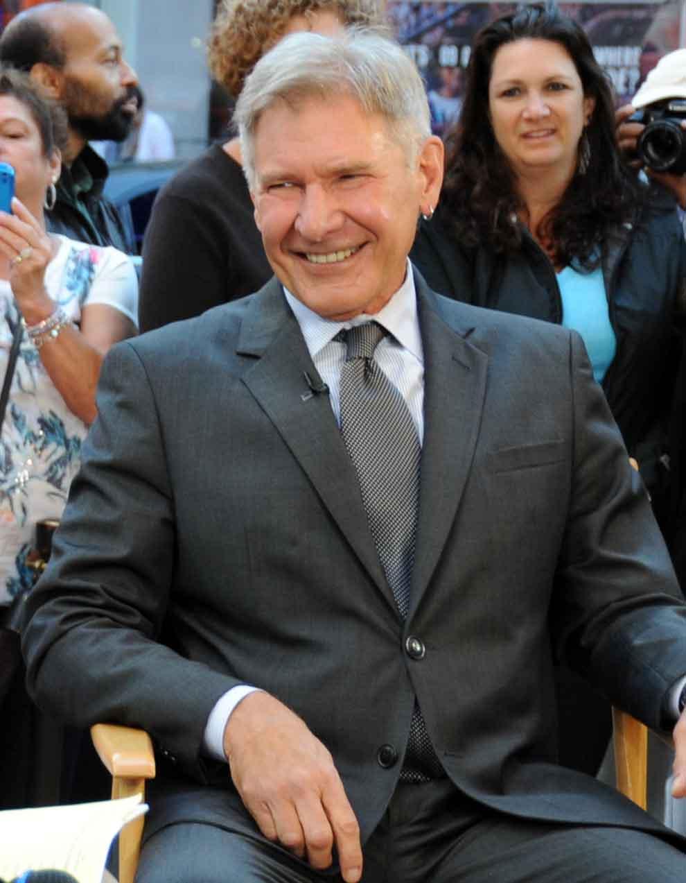 Vessan siivoojasta Hollywood-tähdeksi - katso julkkisten ensimmäiset työpaikat!