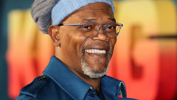 Samuel L Jackson punaisella matolla