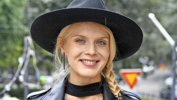 Alina Tomnikov