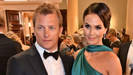 Kimi ja Minttu Räikkönen juhlivat linnassa.